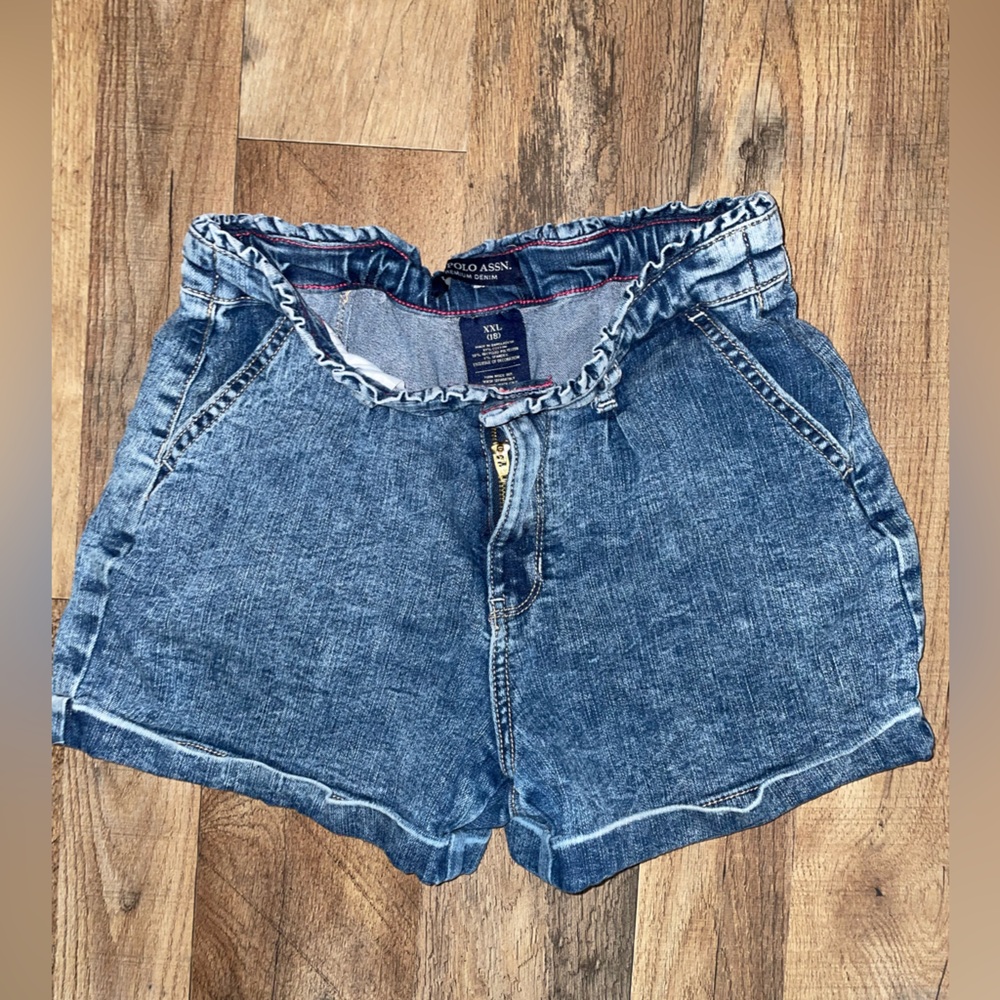 U.S polo ass. Girls XXL shorts! Great Condition!